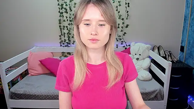  adel brooks  online show from 10-19-25, 06:30