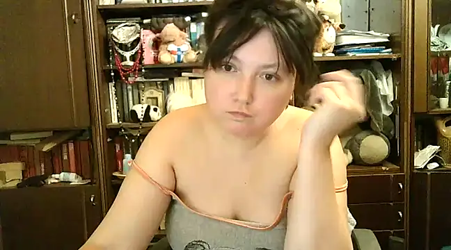 CarrieQPeach online show from 12-13-24, 06:16