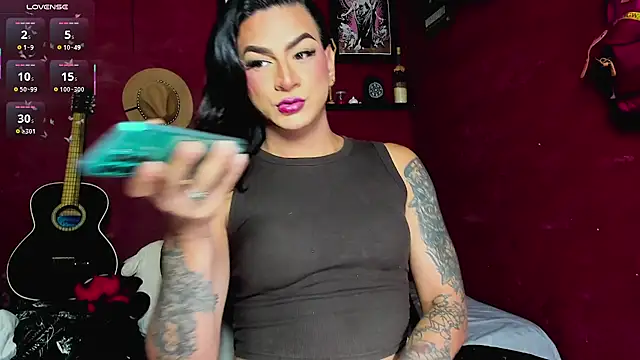 dariell smokesexx online show from 12-19-25, 06:59