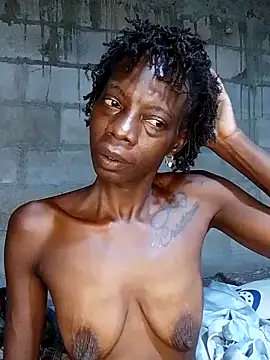 Snapshot of nzanizy chatting on 11-08-25, 11:54 nzanizy online show from 11-08-25, 11:54