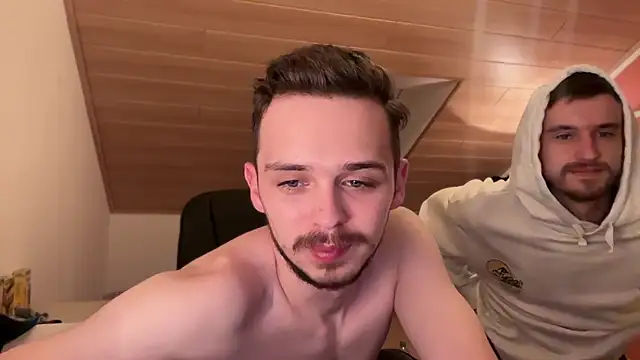 Snapshot of naked_psy chatting on 12-27-24, 03:31 naked psy online show from 12-27-24, 03:31