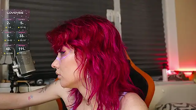 BlueCherryy online show from 11-03-25, 06:53