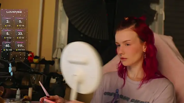 BlueCherryy online show from 11-18-25, 08:02