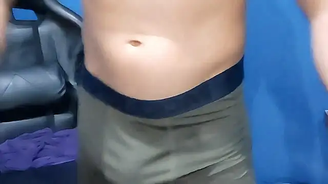 ElmaCannon online show from 02-22-25, 01:57