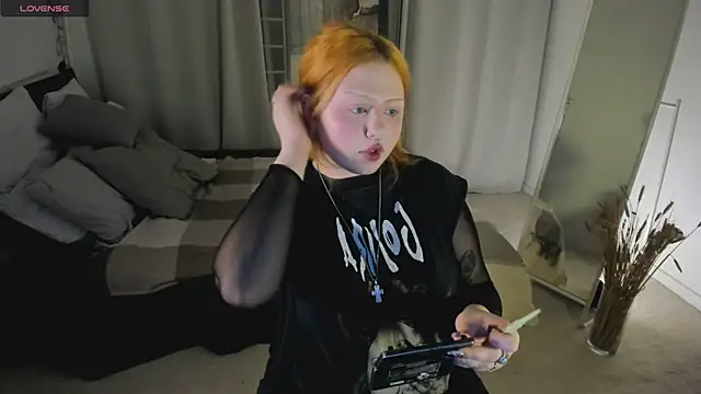 bitchofsun  online show from 10-16-25, 04:52