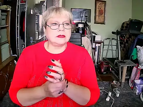 Snapshot of LOLA8888 chatting on 11-09-25, 12:03 LOLA8888 online show from 11-09-25, 12:03