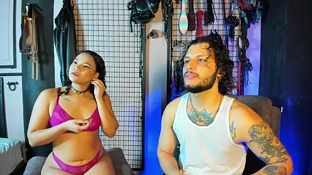 Snapshot of Twisted_Fantasy chatting on 02-19-25, 12:22 Twisted Fantasy online show from 02-19-25, 12:22