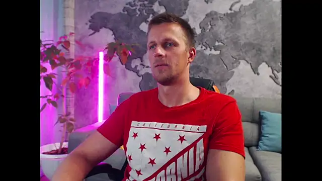 Snapshot of VikingChrisss chatting on 10-07-25, 10:01 VikingChrisss online show from 10-07-25, 10:01