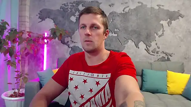 Snapshot of VikingChrisss chatting on 11-18-25, 09:47 VikingChrisss online show from 11-18-25, 09:47