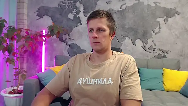 Snapshot of VikingChrisss chatting on 11-22-25, 10:36 VikingChrisss online show from 11-22-25, 10:36