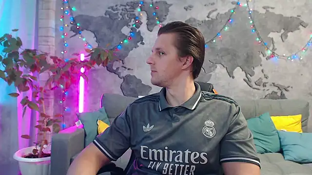 Snapshot of VikingChrisss chatting on 01-12-26, 11:15 VikingChrisss online show from 01-12-26, 11:15