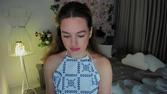 MiracleCurly online show from 11-25-25, 06:08