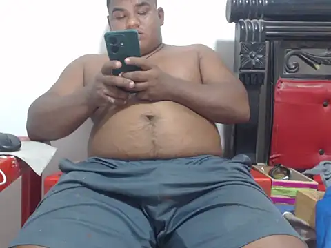 PONSE LATINO online show from 10-24-25, 05:31