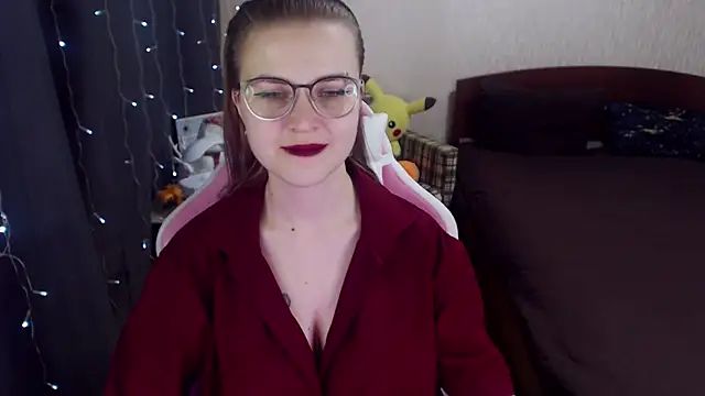 MissBrightShine online show from 02-14-25, 12:47