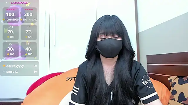 alonelove   online show from 03-01-25, 05:31