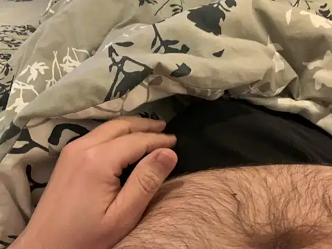 Snapshot of Benni81nrw chatting on 02-05-26, 04:33 Benni81nrw online show from 02-05-26, 04:33