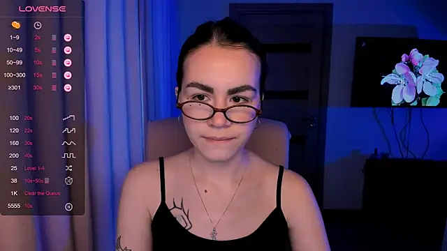 Snapshot of _selectrra chatting on 12-03-24, 11:33  selectrra online show from 12-03-24, 11:33