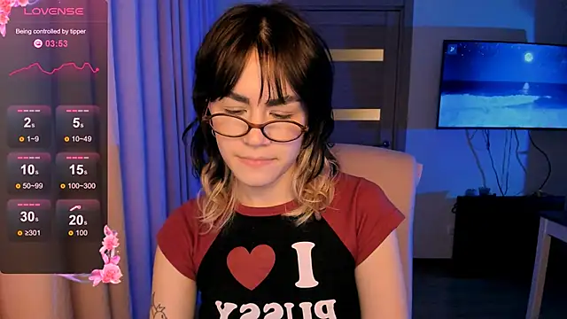 Snapshot of _selectrra chatting on 12-17-24, 07:15  selectrra online show from 12-17-24, 07:15