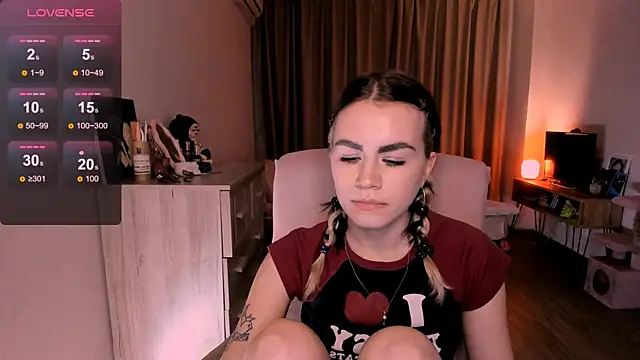 Snapshot of _selectrra chatting on 03-19-25, 03:51  selectrra online show from 03-19-25, 03:51