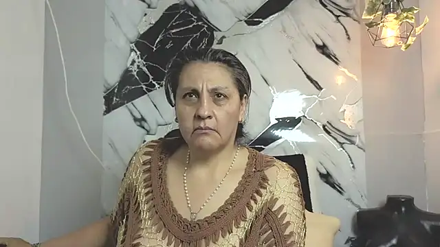 merlyna goldens online show from 10-11-25, 11:58