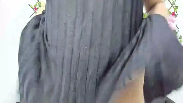 merlyna goldens online show from 12-05-25, 01:47