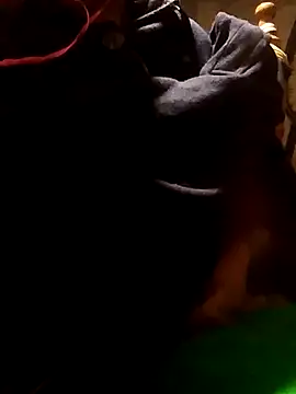 Snapshot of davidatration15 chatting on 10-14-25, 01:17 davidatration15 online show from 10-14-25, 01:17