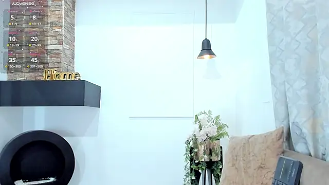 Paula Desousa online show from 11-07-25, 07:47