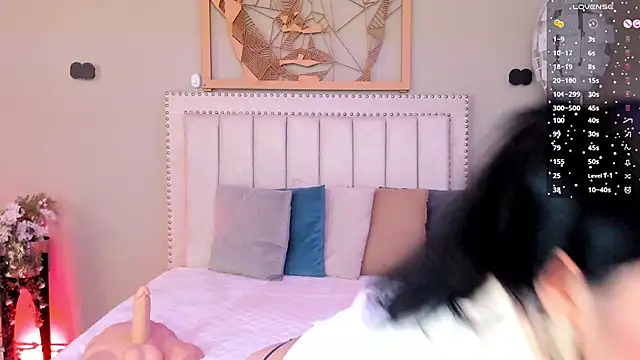 Paula Desousa online show from 03-20-26, 07:30