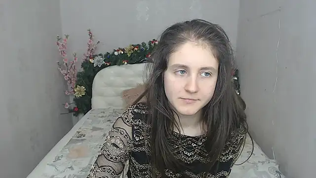 Holliy Cooper online show from 01-03-25, 03:55