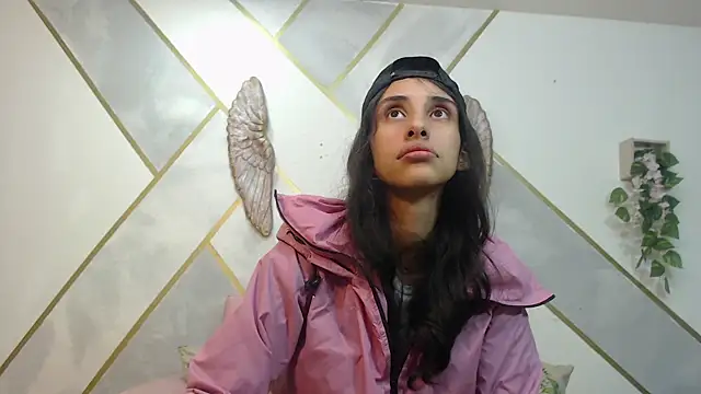 RoxanaCyrano  online show from 12-05-25, 07:54