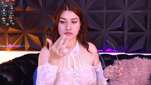 Snapshot of alix_bay chatting on 11-08-25, 01:33 alix bay online show from 11-08-25, 01:33