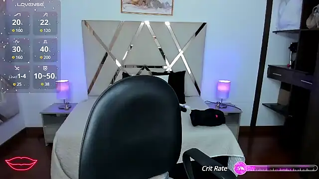 carolynne18 online show from 01-24-25, 12:10