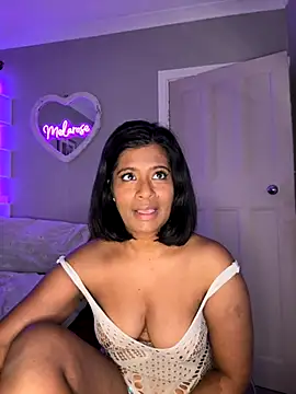 Snapshot of RoseMelanie chatting on 11-12-25, 07:09 RoseMelanie online show from 11-12-25, 07:09