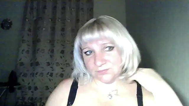 Snapshot of MeilomaWesa chatting on 10-16-25, 07:48 MeilomaWesa online show from 10-16-25, 07:48