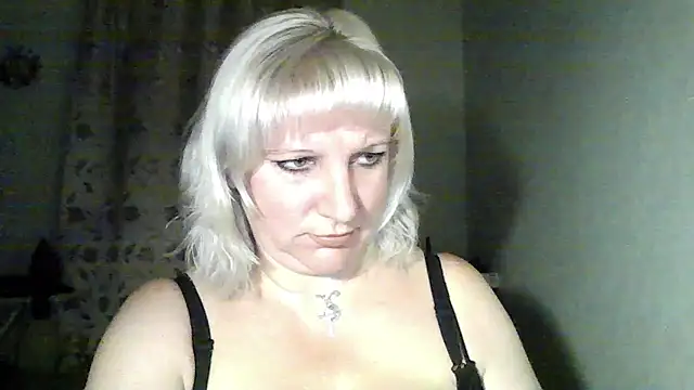 Snapshot of MeilomaWesa chatting on 10-18-25, 06:41 MeilomaWesa online show from 10-18-25, 06:41