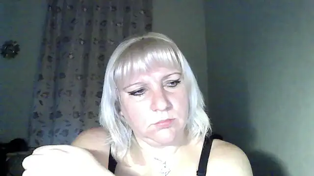 Snapshot of MeilomaWesa chatting on 11-19-25, 12:38 MeilomaWesa online show from 11-19-25, 12:38