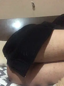 sandyfem01 online show from 02-28-25, 03:26