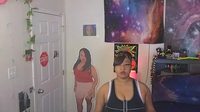 Snapshot of temptressbeauty24 chatting on 02-10-26, 12:59 temptressbeauty24 online show from 02-10-26, 12:59