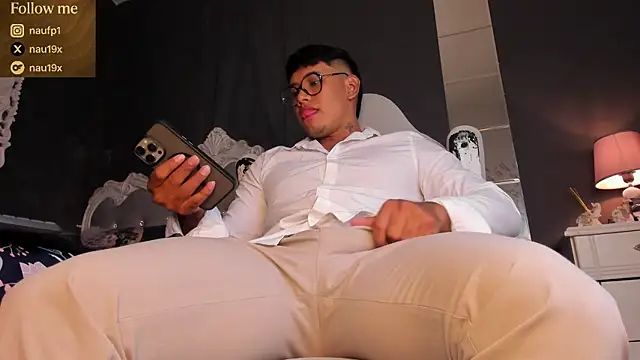 Snapshot of nau_fonseca1 chatting on 11-06-25, 11:44 nau fonseca1 online show from 11-06-25, 11:44