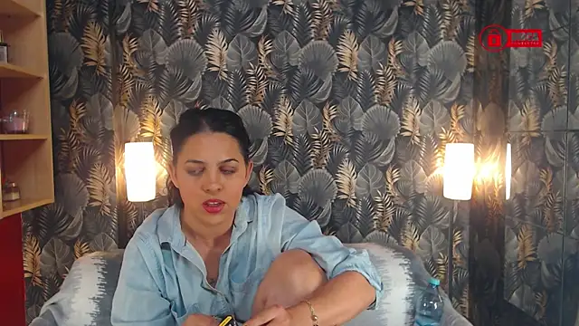 Snapshot of jessthewicked chatting on 01-14-25, 07:43 jessthewicked online show from 01-14-25, 07:43