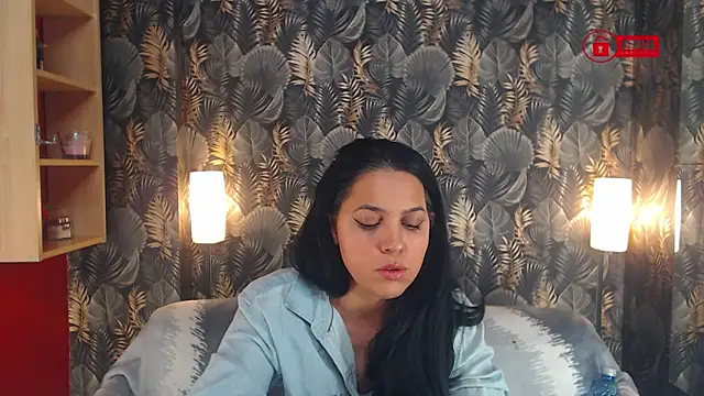 Snapshot of jessthewicked chatting on 02-04-25, 07:33 jessthewicked online show from 02-04-25, 07:33