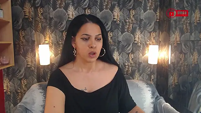 Snapshot of jessthewicked chatting on 02-14-25, 03:58 jessthewicked online show from 02-14-25, 03:58