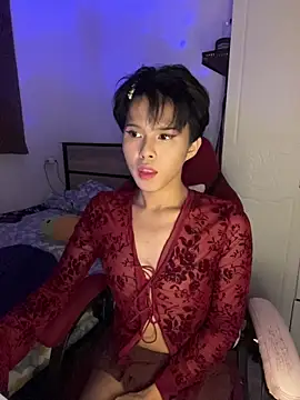 Snapshot of Plaxtique chatting on 04-03-26, 05:22 Plaxtique online show from 04-03-26, 05:22