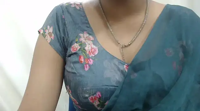 Lovely Siri 23 online show from 03-05-25, 07:16