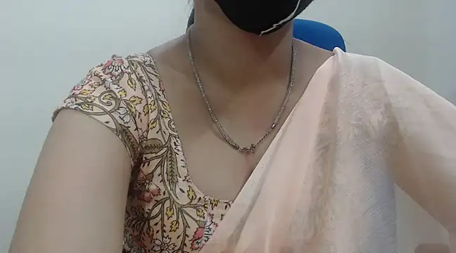 Lovely Siri 23 online show from 03-17-25, 10:49