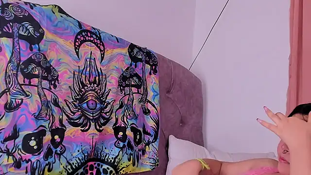 amy 18 online show from 01-15-25, 07:26