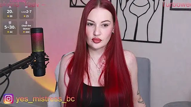 Vicky Fetish online show from 03-10-26, 07:35