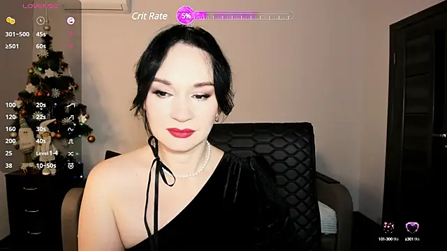 Snapshot of Sofia_Ford chatting on 12-17-24, 07:29 Sofia Ford online show from 12-17-24, 07:29