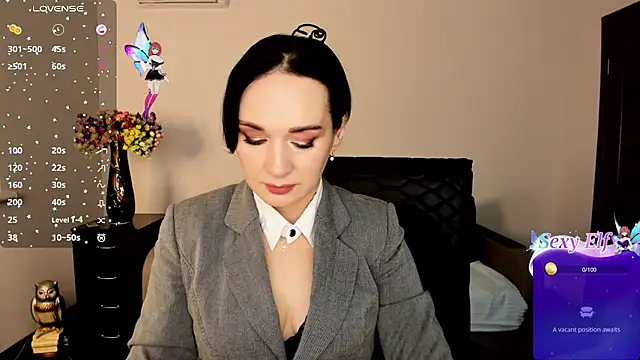 Snapshot of Sofia_Ford chatting on 02-06-25, 01:32 Sofia Ford online show from 02-06-25, 01:32