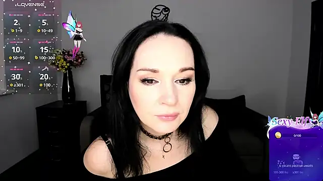 Snapshot of Sofia_Ford chatting on 03-23-25, 07:31 Sofia Ford online show from 03-23-25, 07:31